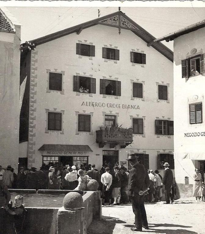 Gasthof Albergo Kreuzwirt Völs am Schlern Exterior photo