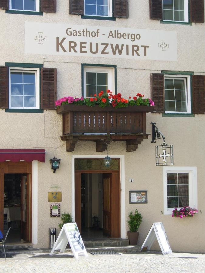 Gasthof Albergo Kreuzwirt Völs am Schlern Exterior photo
